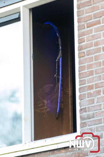 Brand in slaapkamer van woning aan de Passestraat snel geblust, oorzaak van de brand is onbekent. - &copy; NWVFoto.nl